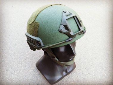 Шлем баллистический FAST Helmet With Rails NIJ IIIA, олива, новый