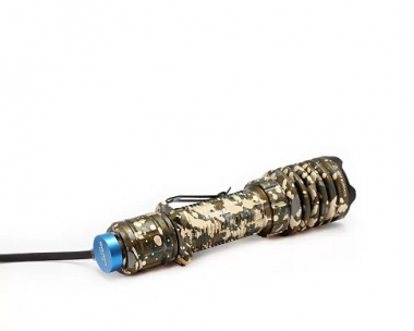 Фонарь Olight Warrior X Pro, Desert Camouflage, новый