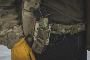 Подсумок под рацию с клапаном Wartech UP-143, Ranger Green